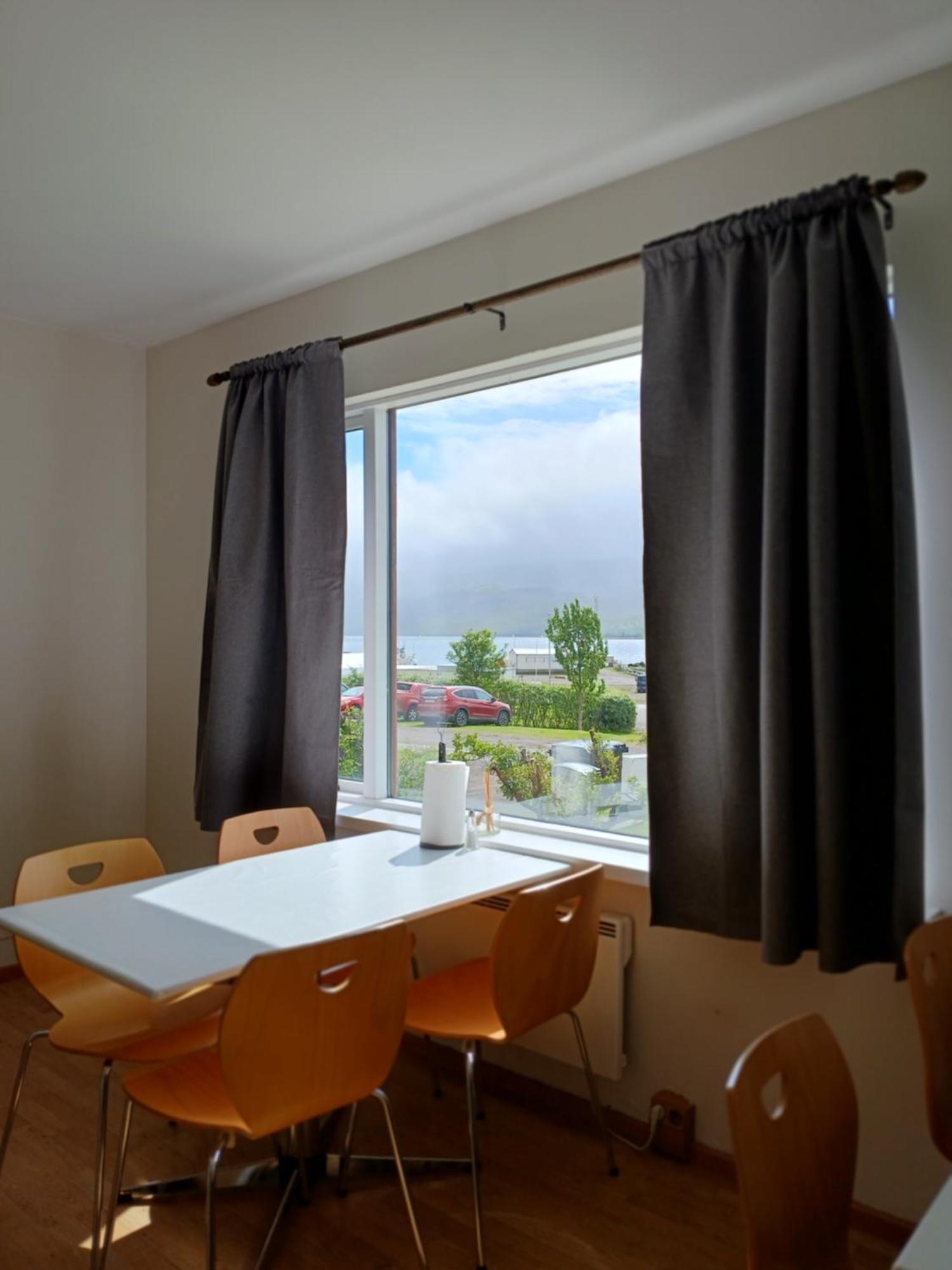 Guesthouse Talknafjoerthur Talknafjordur Exterior foto